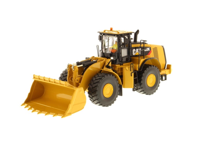 Platz Diecast Masters 1:50 Caterpillar 980K Wheel Loader - Rock Configuration – Core Classics Series 85296C - Image 1
