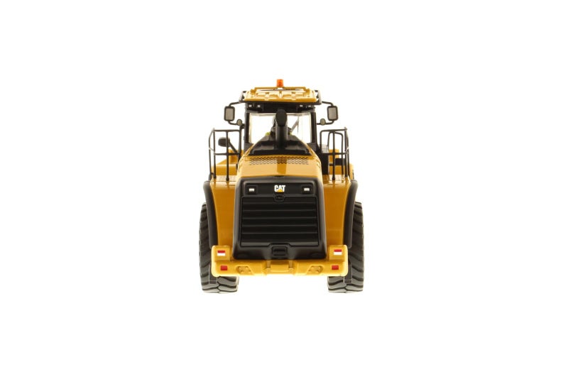 Platz Diecast Masters 1:50 Caterpillar 980K Wheel Loader - Rock Configuration – Core Classics Series 85296C - Image 4