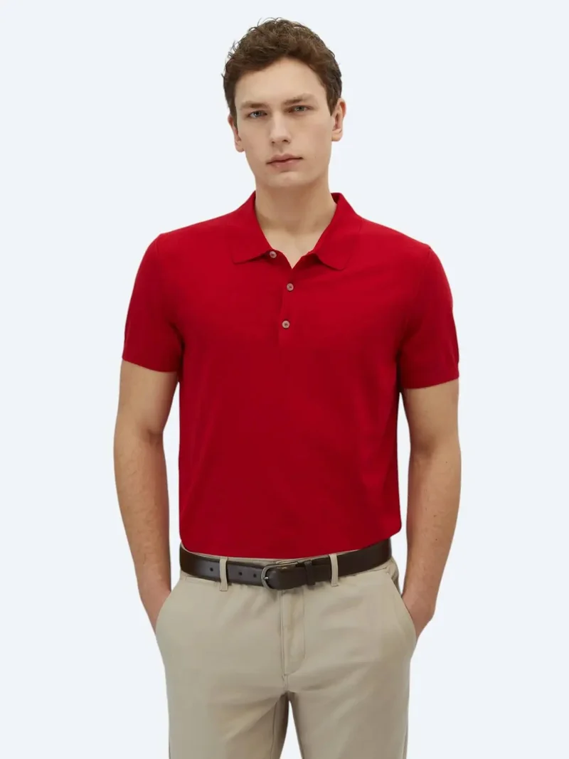 كيب ملابس تريكو حمراء