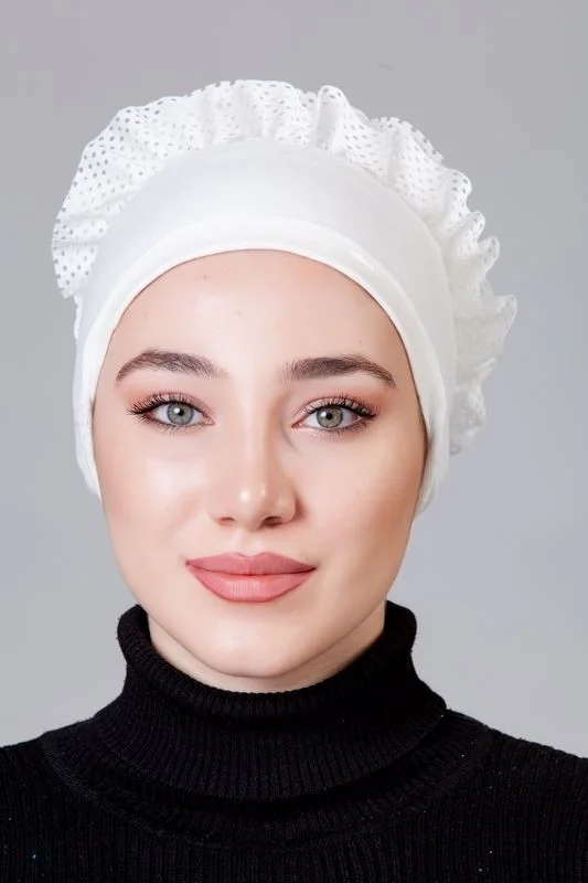 Nanak Cream Combed Cotton Frilly Non-Slip Bonnet