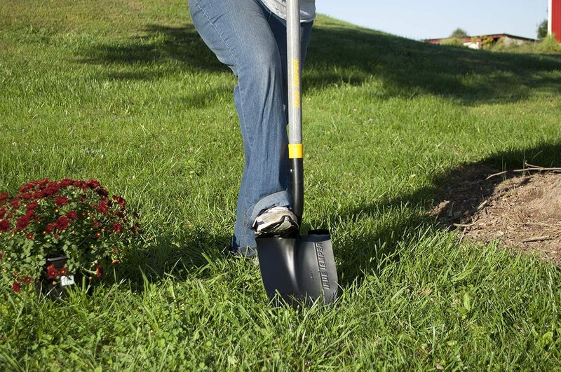 True Temper LHRP Digging Shovel with Hardwood Handle - Image 5