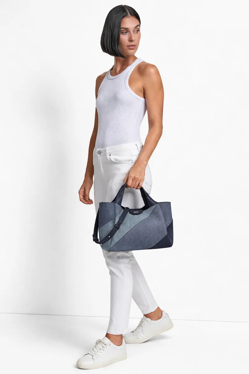 د ك ن ي Willa Satchel