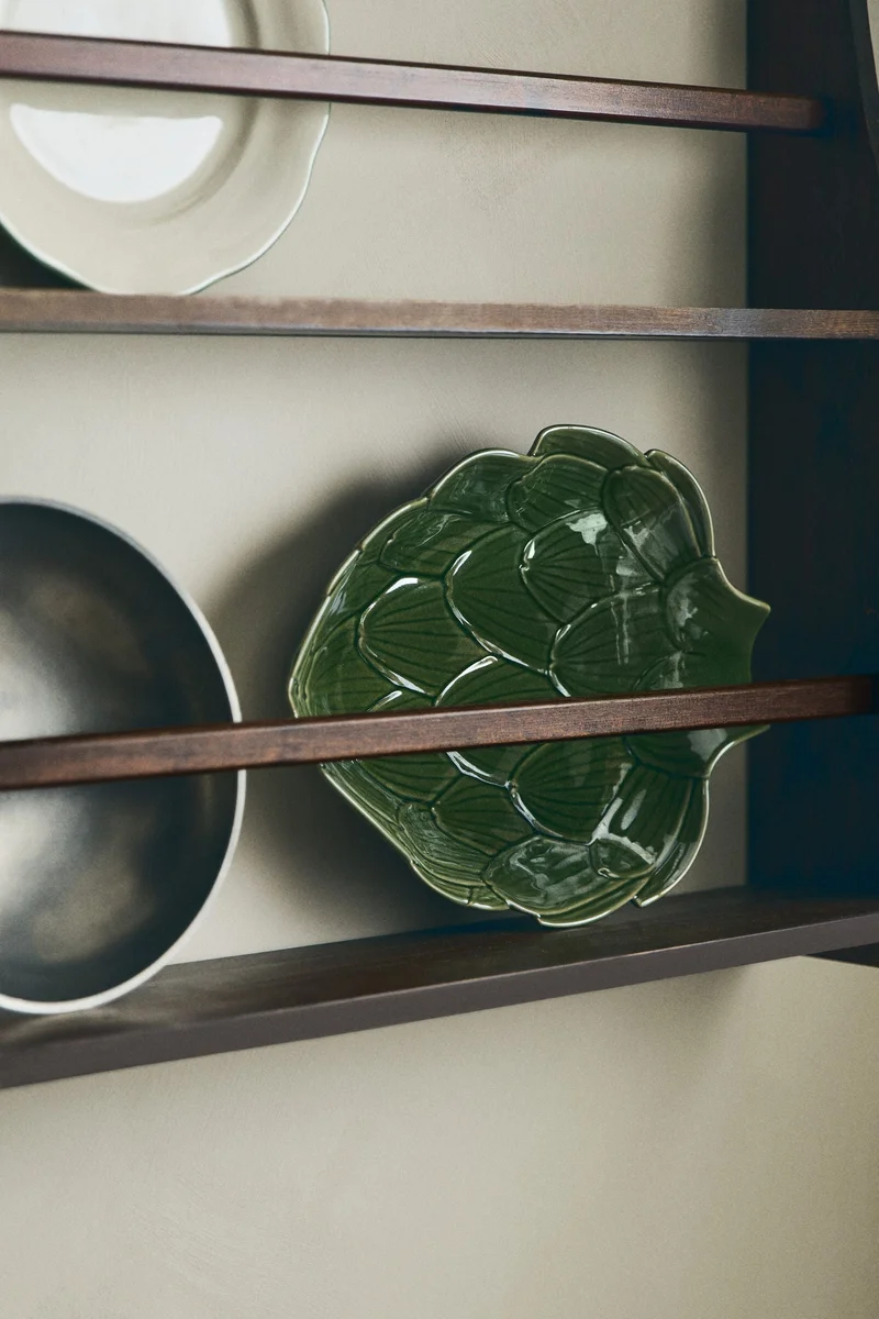 H&M Large figurative stoneware serving bowl