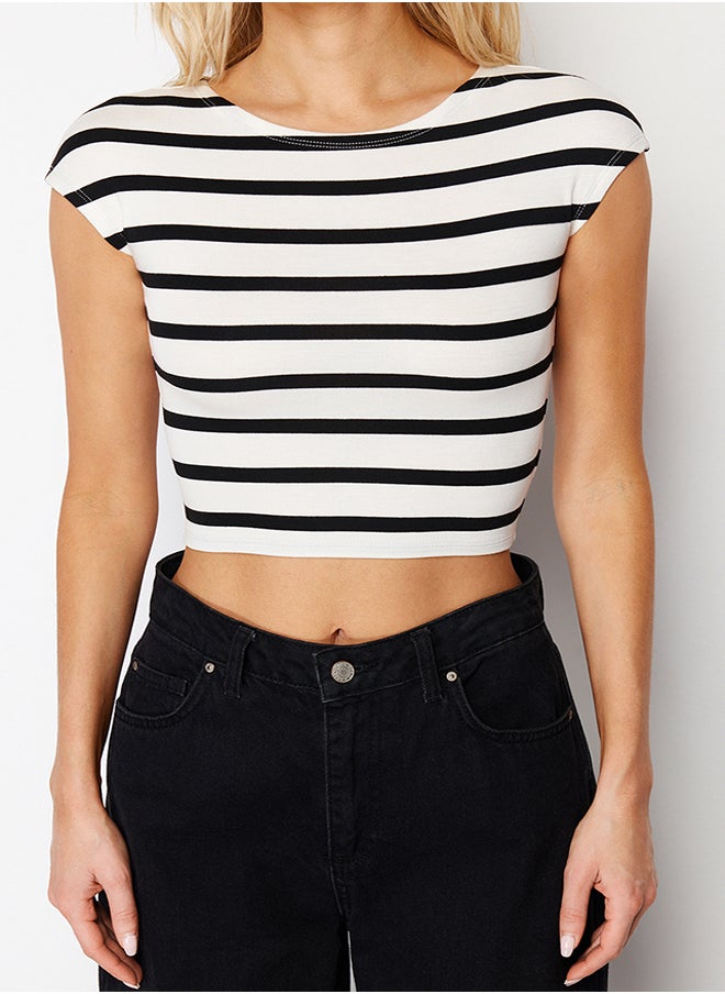 trendyol - White*001 Crew Neck Moon Sleeve Crop Knitted Blouse TWOSS24BZ00446 - Image 1