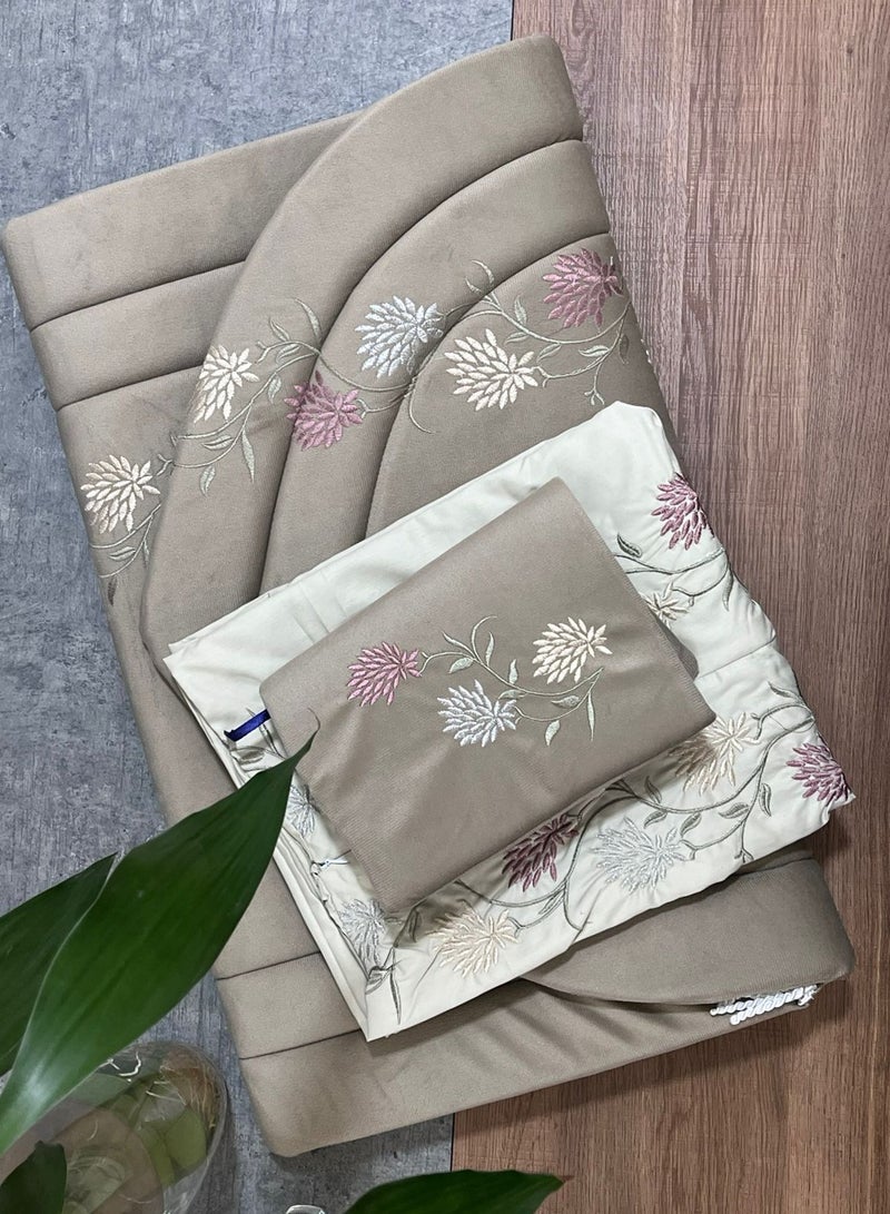 سجادة صلاة مريحة مطرزة بزهور ملونة  , من 3 قطع - Image 2