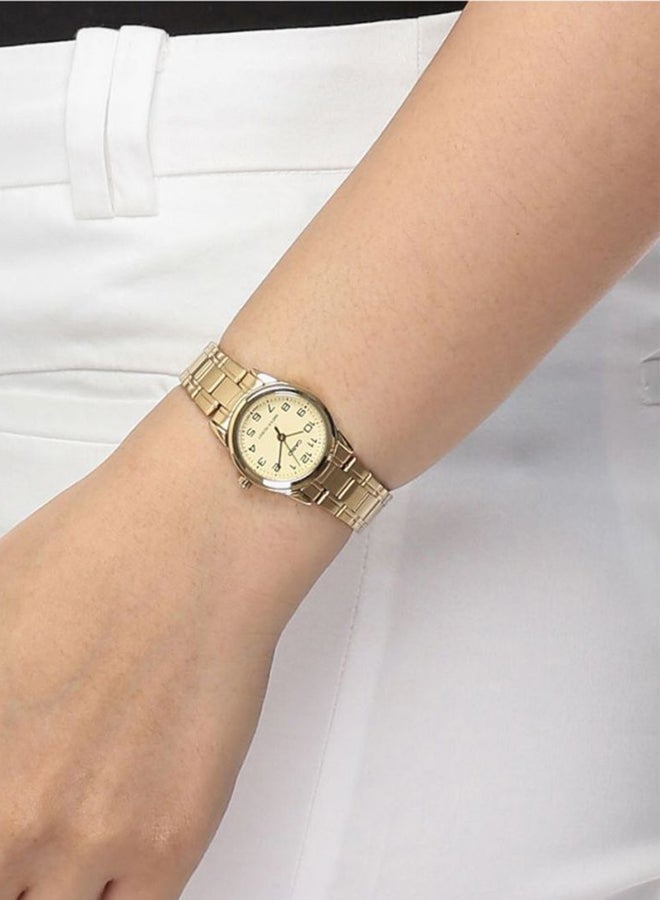 CASIO Women Stainless Steel Analog Watch LTP-V001G-9BDF - 25 mm - Gold - Image 4