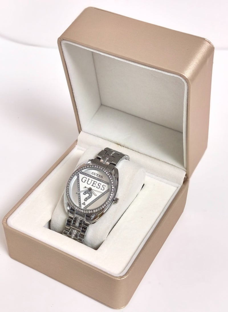 ساعة فاخرة وأنيقة من الفولاذ المقاوم للصدأ - Image 1