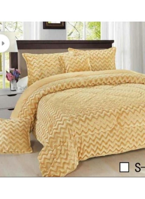 6 PIECE SOFT FUR WAVE DESIGN KING SIZE COMFORTER SET GOLD
