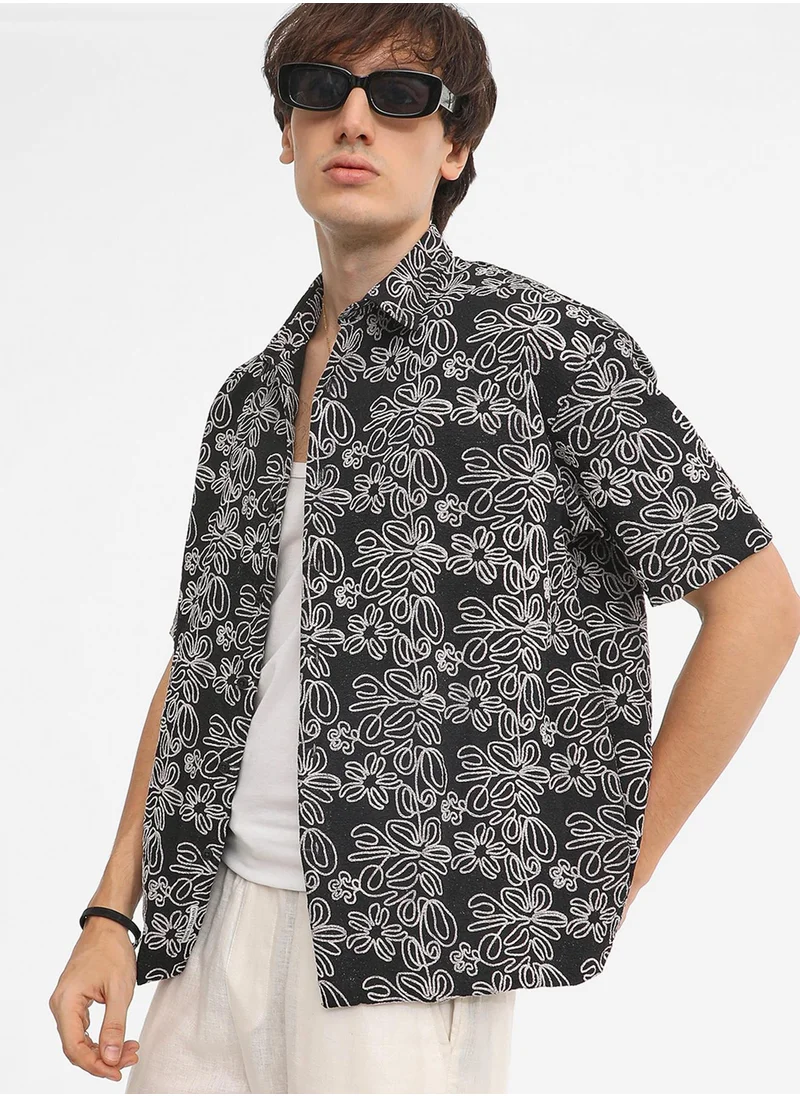 Campus Sutra Men's Midnight Black Floral-Lined Oversized Shirt