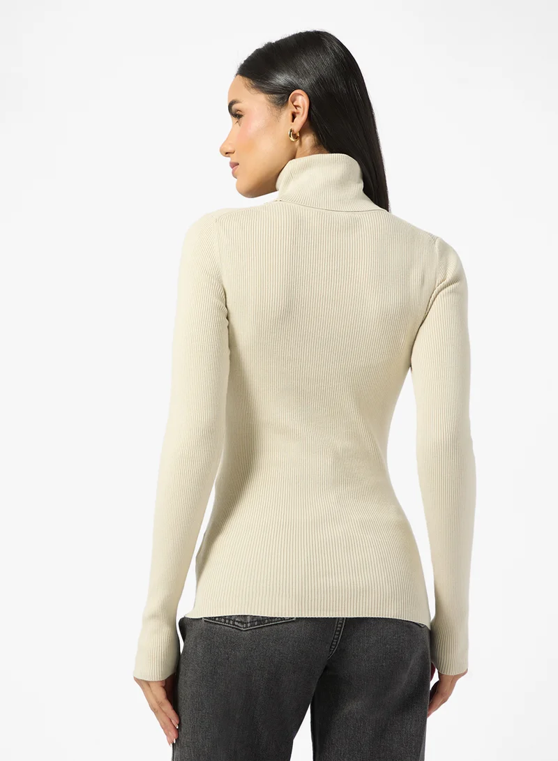 كالفن كلاين جينز Essential Roll Neck Sweater