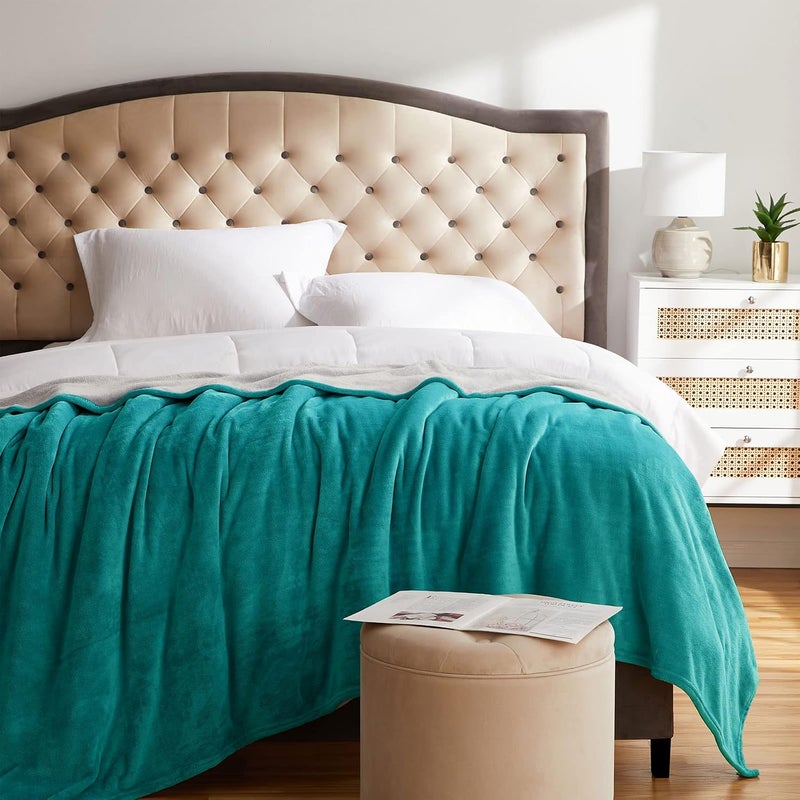 KMUSET Fleece Blanket Twin Size Teal Lightweight Super Soft Cozy Luxury Bed Blanket Microfiber - Image 4
