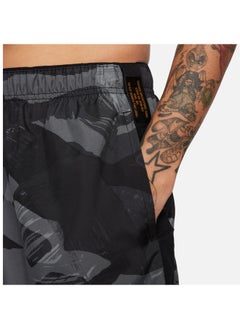 Men NK Dri-Fit Challenger Shorts 9UL Camo - pzsku/Z3D73550706C4B6BE55A1Z/45/_/1726659474/33f63186-e8f5-4f20-9b5f-14c08b39f599