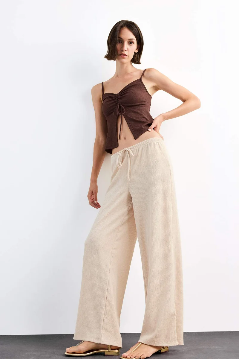 ديفاكتو Relax Fit Regular Hem Trousers