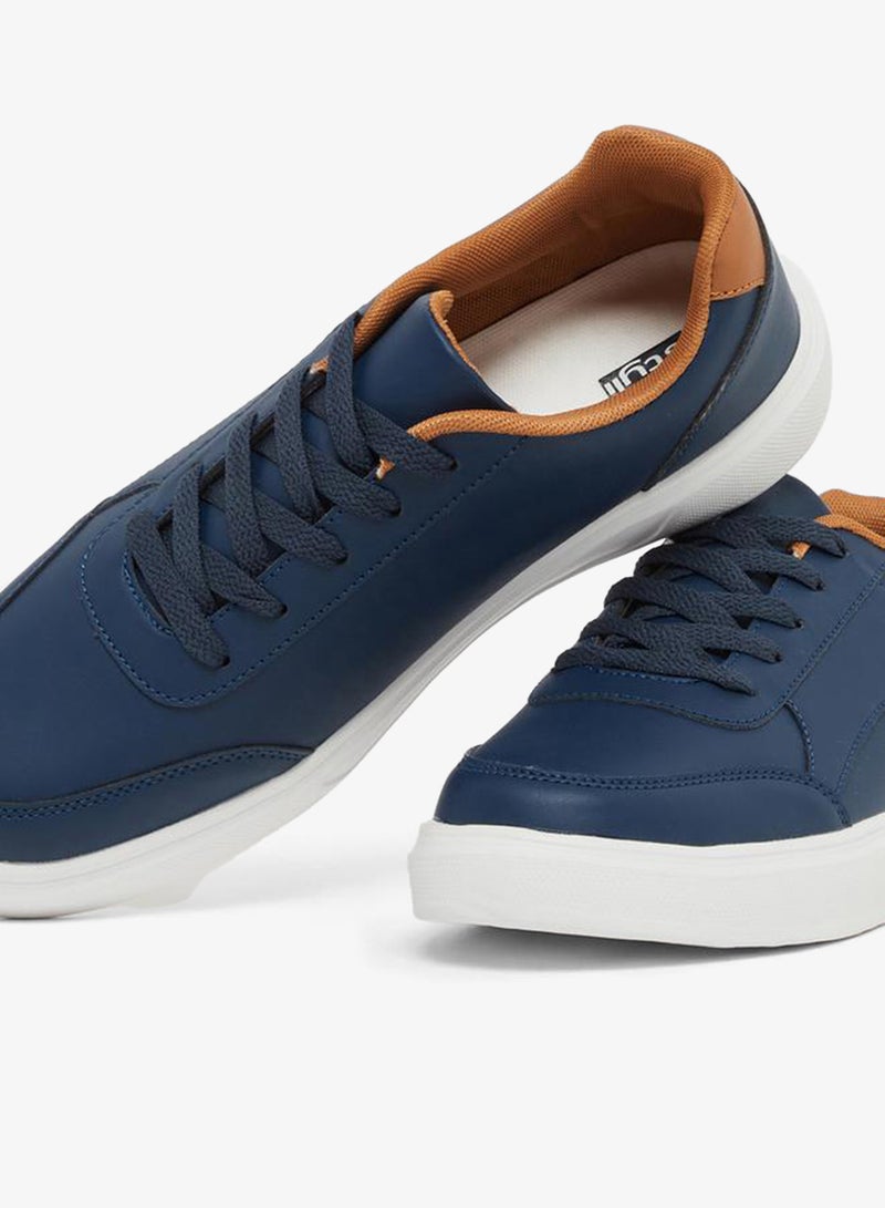 ستايلي اكتيف سنيكرز بكعب منخفض ونعل سميك برباط - Image 3