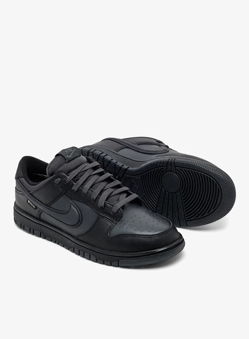 نايكي دانك لو جي تي إكس