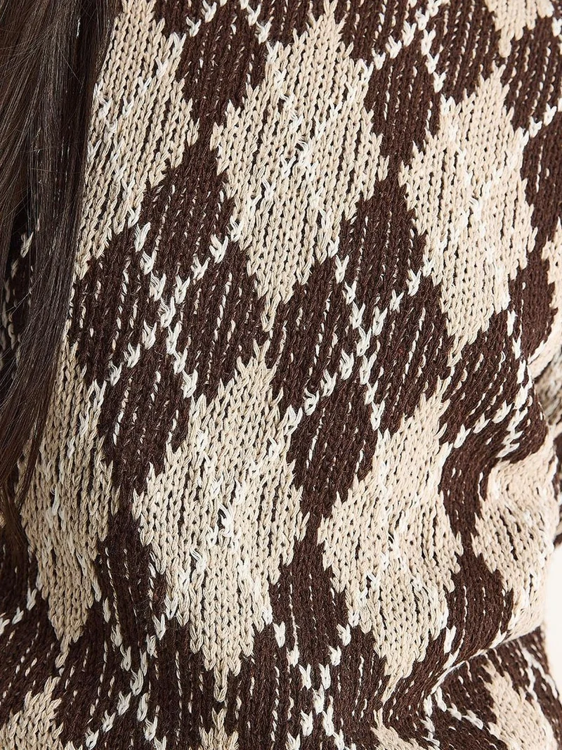 Bianco Lucci LUCCI Women’s Crew Neck Knitted Sweater with Diamond Pattern