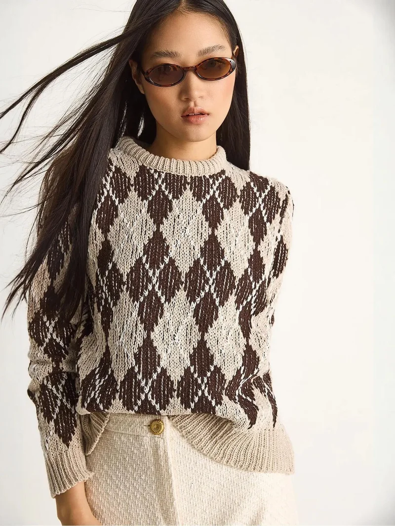 Bianco Lucci LUCCI Women’s Crew Neck Knitted Sweater with Diamond Pattern
