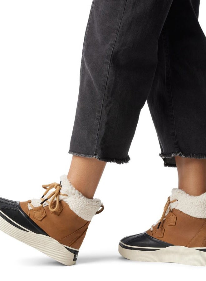 SOREL Women's Out N About lV Chillz Waterproof Boot, Taffy/Black, 38 EU - Image 2