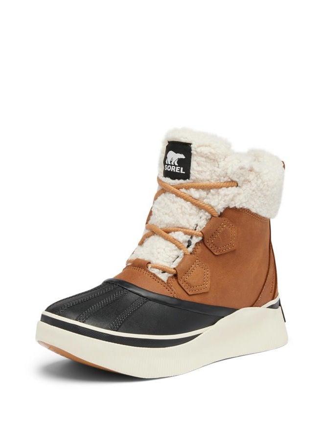 SOREL Women's Out N About lV Chillz Waterproof Boot, Taffy/Black, 38 EU - Image 1