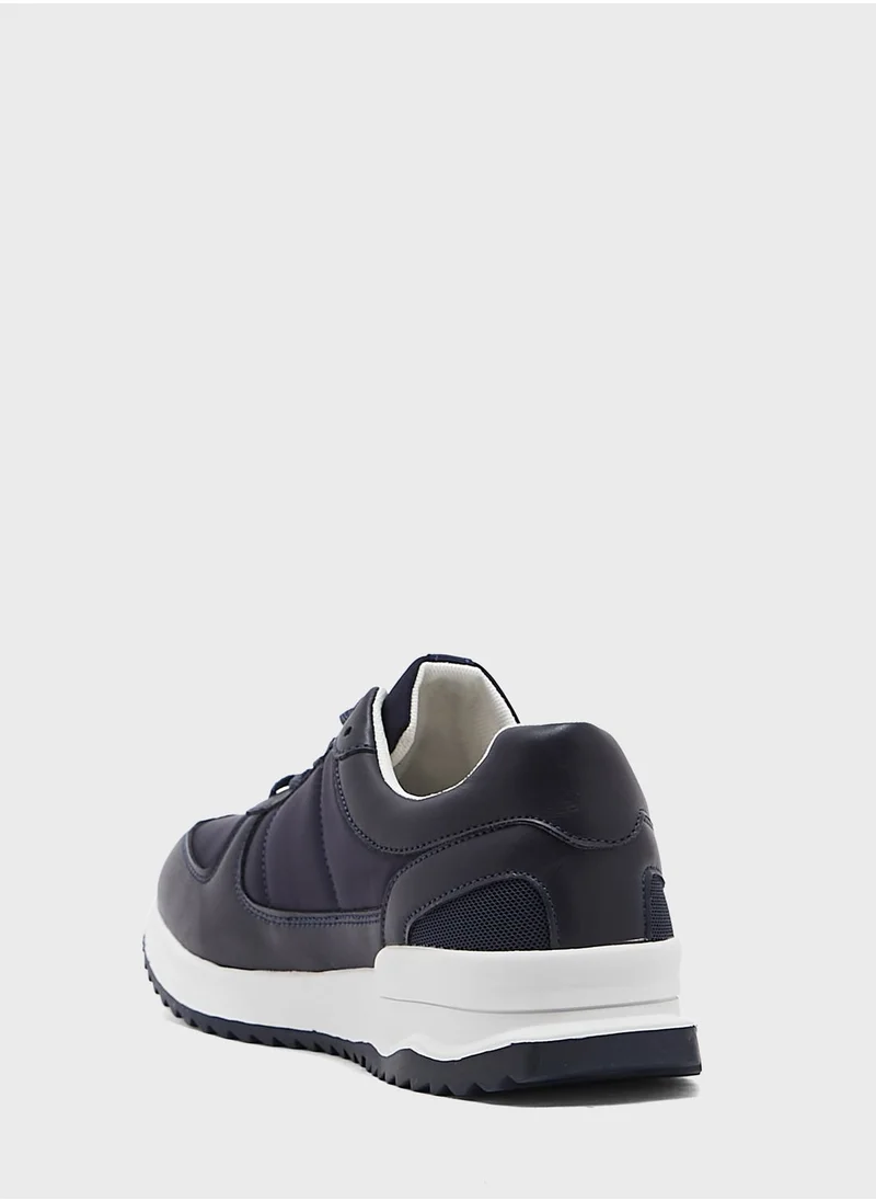 Robert Wood Smart Casual Sneakers