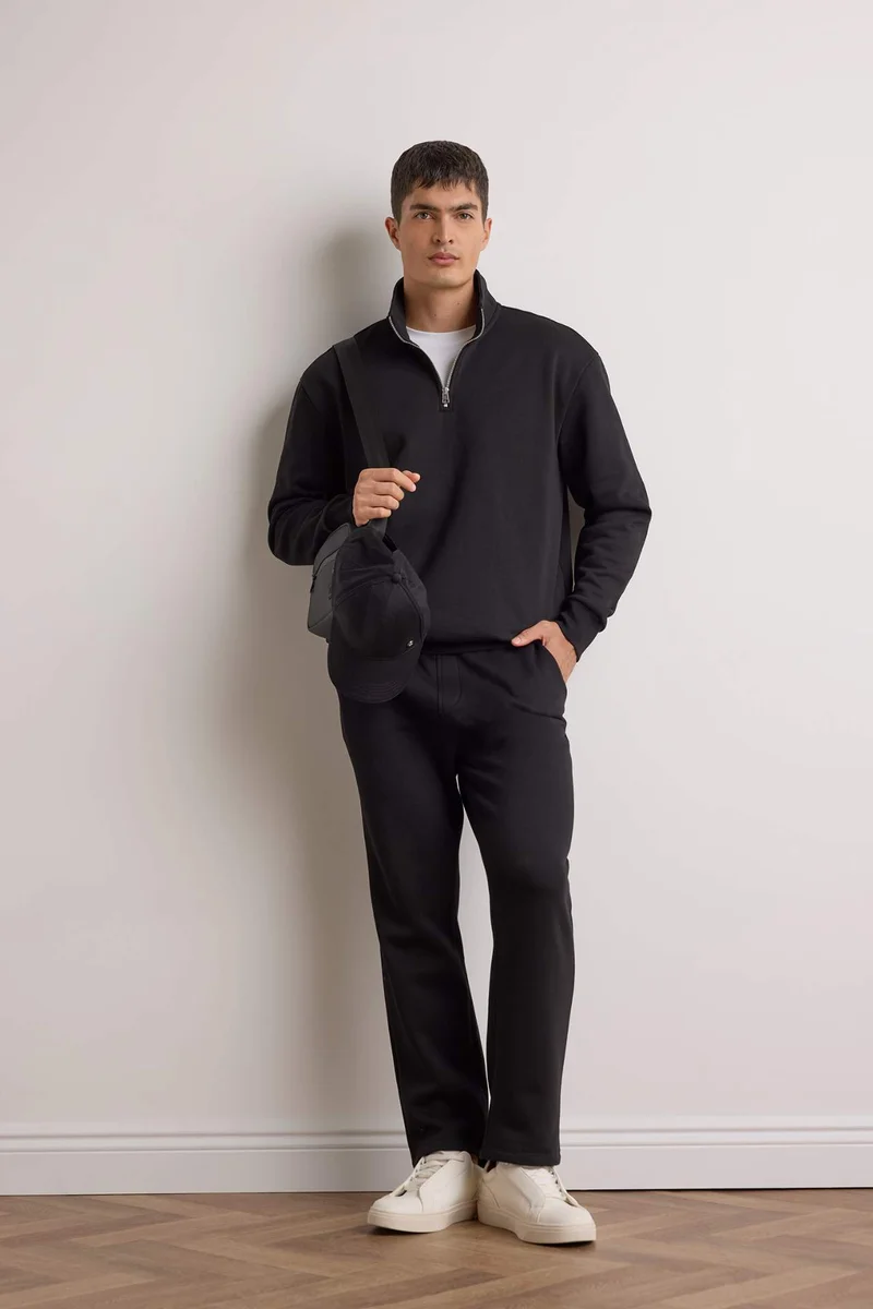 ديفاكتو Regular Fit Drawstring Waistband Pocketed Thick Sweatpants