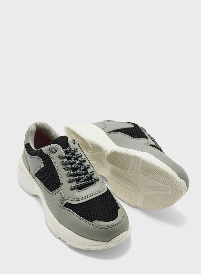 سفنتي فايف Chunky Sole Light Weight Sneakers