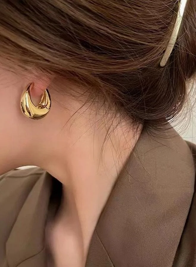 تايك تو أقراط حلقية