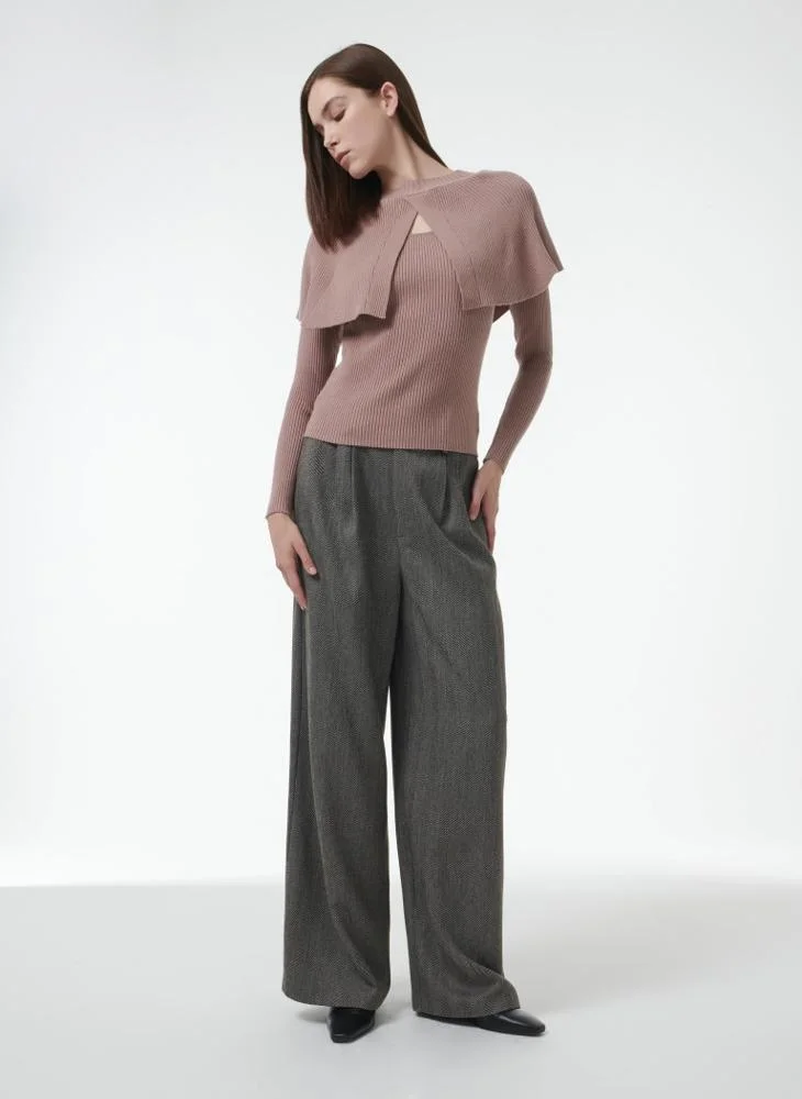 Leem Cape Detail Fitted Sweater