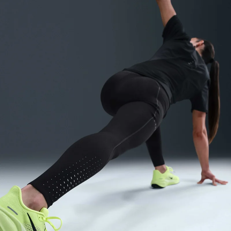 Nike Black Women's Swift Therma-FIT ADV 7/8 Running Leggings for Women | Best Price UAE