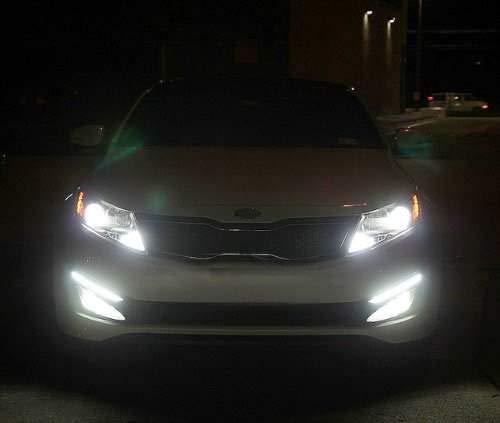 iJDMTOY Xenon White LED Daytime Running Lights Compatible With 11-13 Kia Optima w/Glossy Black Bezel Covers, Direct Replacement DRL Bezel Assembly Powered by 12 Pieces High Power LED Bulbs Each Lamp - Image 5