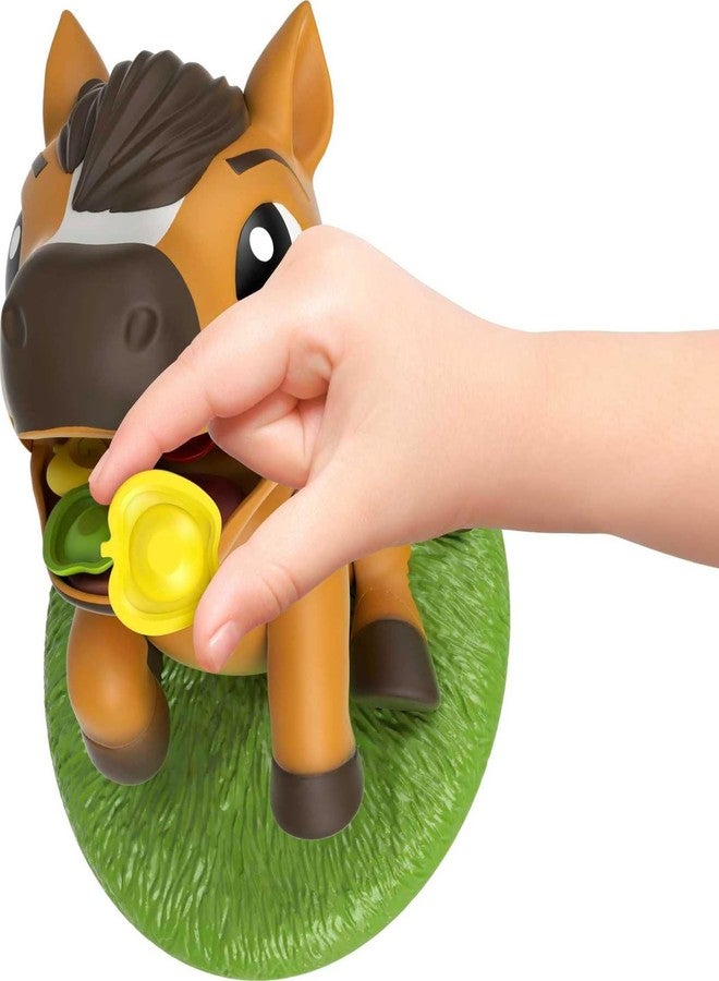 Mattel Games Spirit STACKIN’ Apples Kids Game, Treat-Stacking Challenge with Hungry Horse for 2 3 or 4 Players 5 Years Old & Up - Image 5