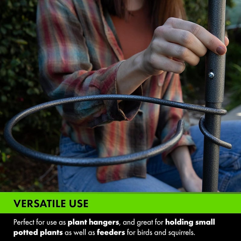 Yard Butler حديقة معلقة من يارد تي 5 - ثلاثة أعمدة راعٍ لتعليق النباتات في الهواء الطلق أو الداخل - حاملين دائريين لوعاء النباتات - قاعدة مقاومة للانقلاب وث pole مركزي من الصلب، أسود، (IYT5) - Image 2