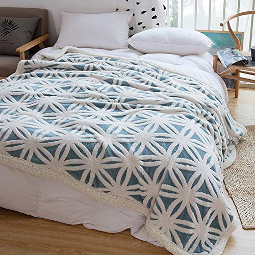 LOMAO Sherpa Fleece Blanket Fuzzy Soft Throw Blanket Dual Sided Blanket for Couch Sofa Bed (Light Blue, 71''x80'') - Image 2