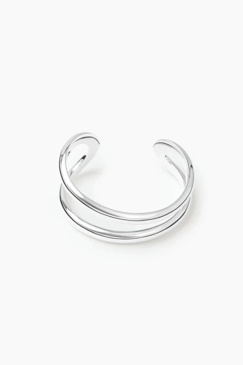 LIE STUDIO Petite Lustrous Curved Link Bracelet
