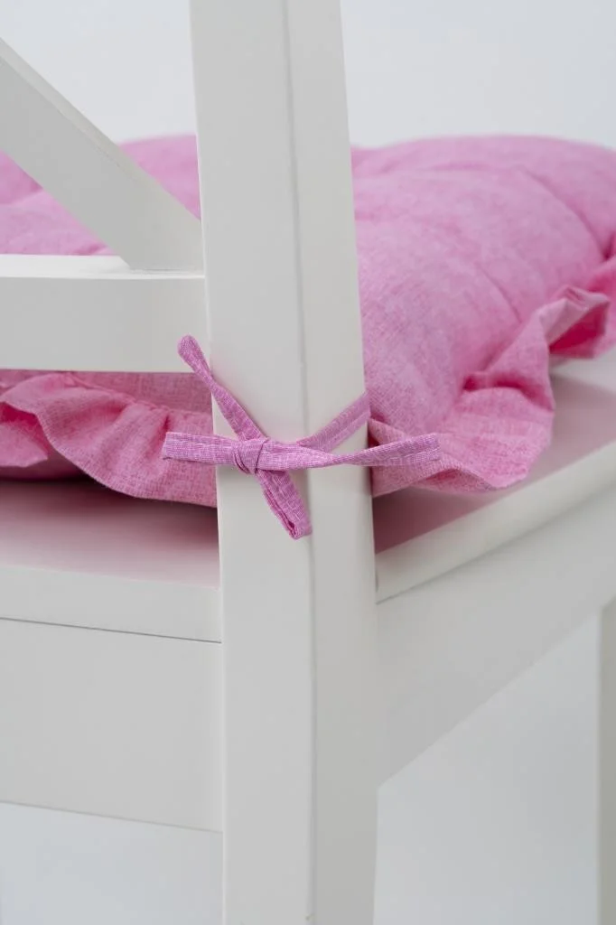 Altın Pamuk Fancy Fluffy Pink Chair Cushion with Frills 42x42 cm