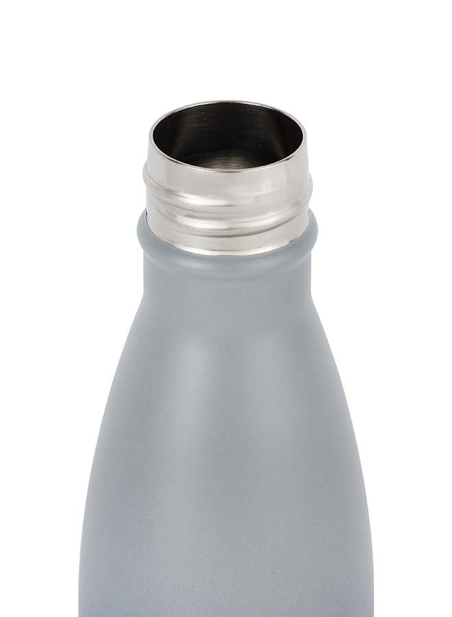 Royalford 750ml Stainless Steel Vacuum Bottle RF12388 Preserves the Flavor and Freshness, Unbreakable Portable, Leak-Resistant and Light-Weight Suitable for Indoor and Outdoor Use Multicolor 750ml - Image 4