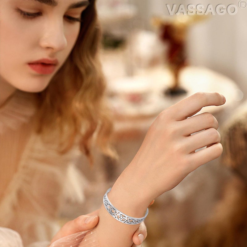 VASSAGO فاساجو رمز ترسكل النورديك الفايكنغ ثلاثي الأبعاد عقدة سلتية سوار معصم من الفولاذ المقاوم للصدأ باندل عتيق تميمة مجوهرات هدايا للرجال والنساء والمراهقين (فضي) - Image 2