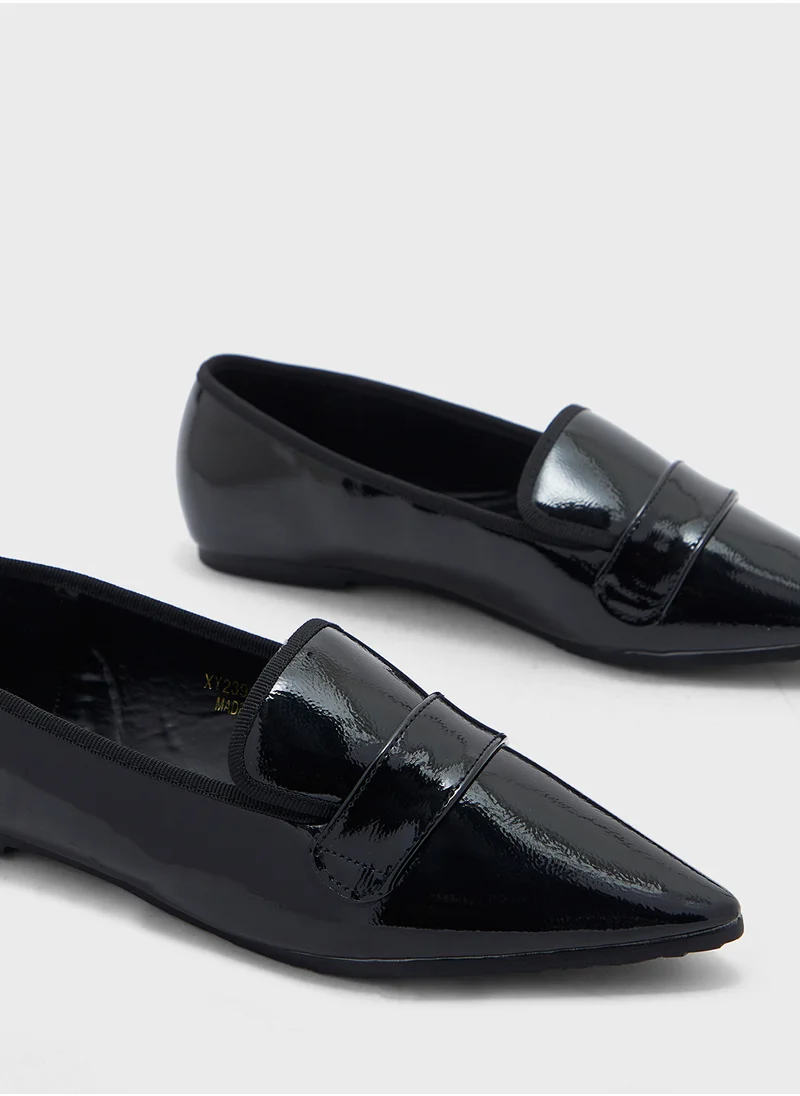 ايلا Patent Pointy Toe Flat Shoe