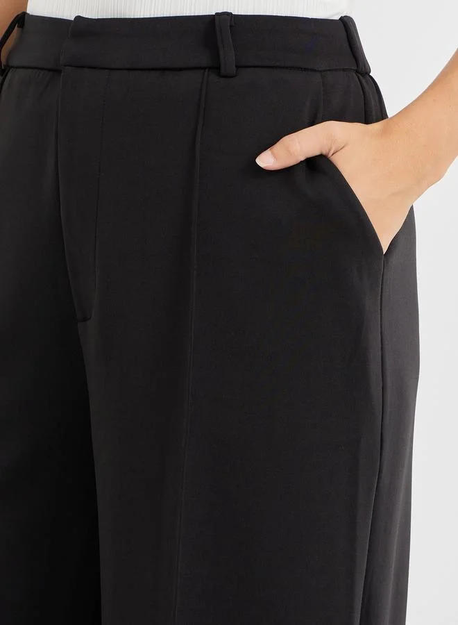 Styli Styli Mid Rise Wide Leg Trousers