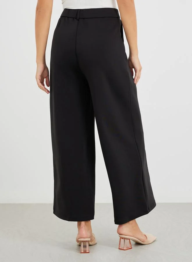 Styli Styli Mid Rise Wide Leg Trousers