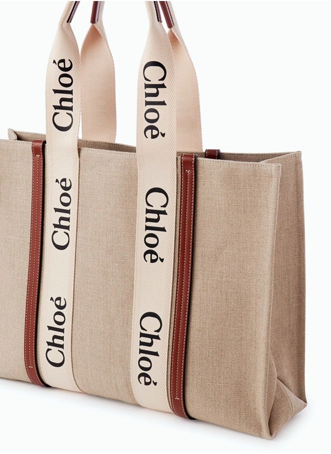 Chloe - LARGE WOODY TOTE BAG IN LINEN - Image 1