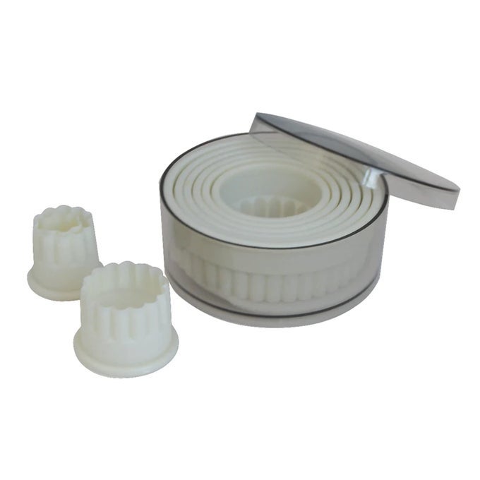 ROUND FLUTED CUTTERS 9PIECE SET CREATES CLEAN DEFINED CUTS SCALLOPS FLUTES DISHWASHER SAFE