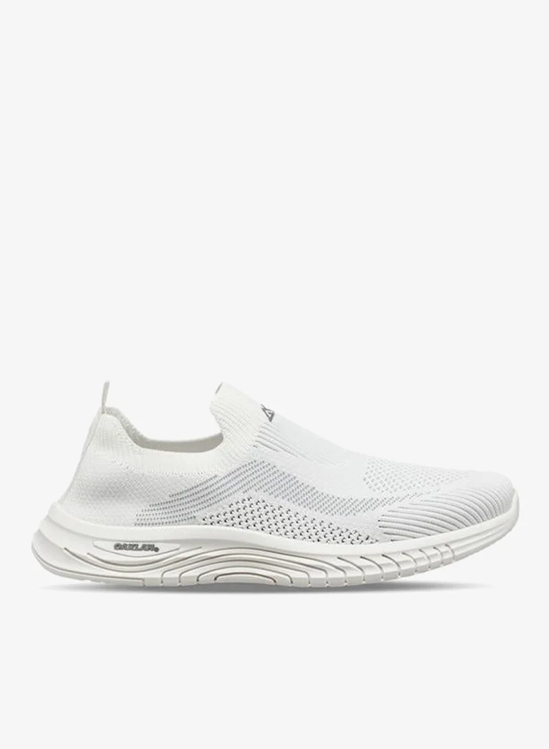 Men Slip-On Sports Shoes