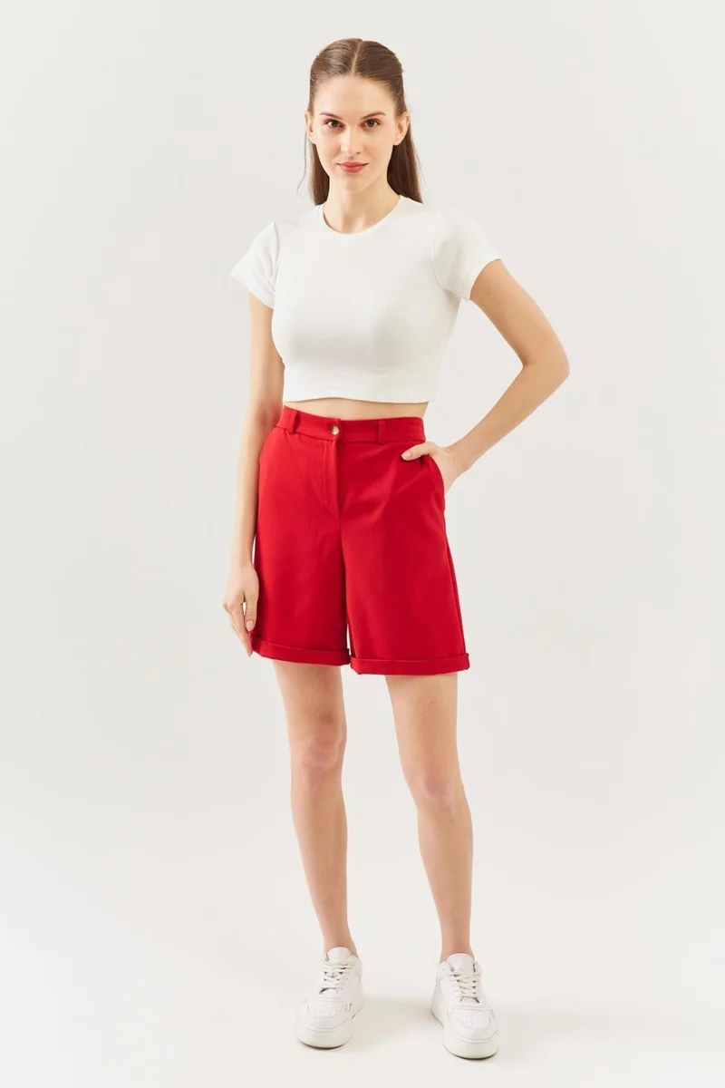 Butikgiz Beyaz Kısa Kol Bisiklet Yaka Vücuda Oturan %100 Pamuklu Kaşkorse Esnek Crop Bluz