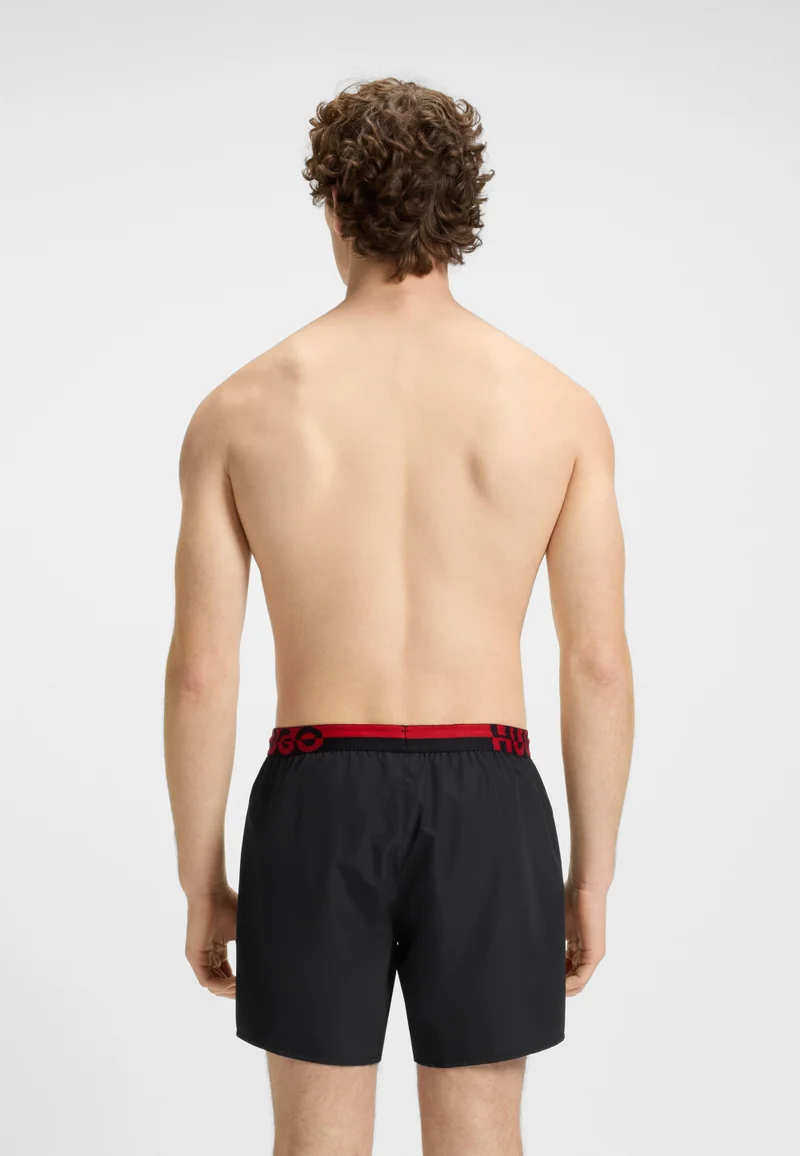 هوجو شورت سباحة بحزام خصر بشعار مقسوم