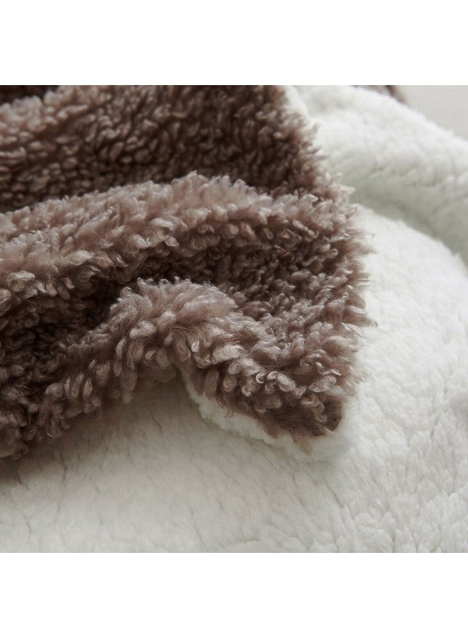 Mezoe Soft and Luxurious Comfortable Sherpa Throw Dark Brown and White 1 x 153 x 127 cm ALPACA 03 - Image 4