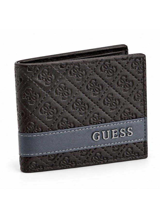جس محفظة رجالية من GUESS بتصميم ماسي مبطن، مصنوعة من الجلد الطبيعي المنقوش بتقنية 4G، قابلة للطي، مع لوحة شعار معدنية - بني داكن - Image 1