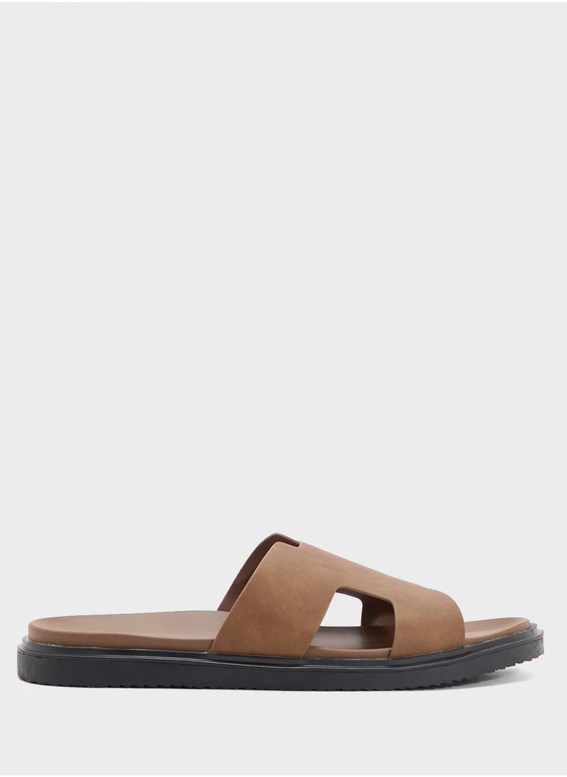 كول ات سبرنج Multi Strap Flat Sandals