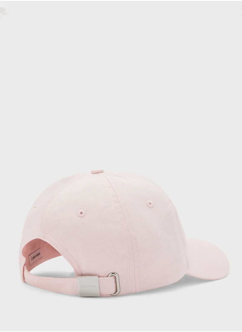 كالفن كلاين Logo Curved Peak Cap