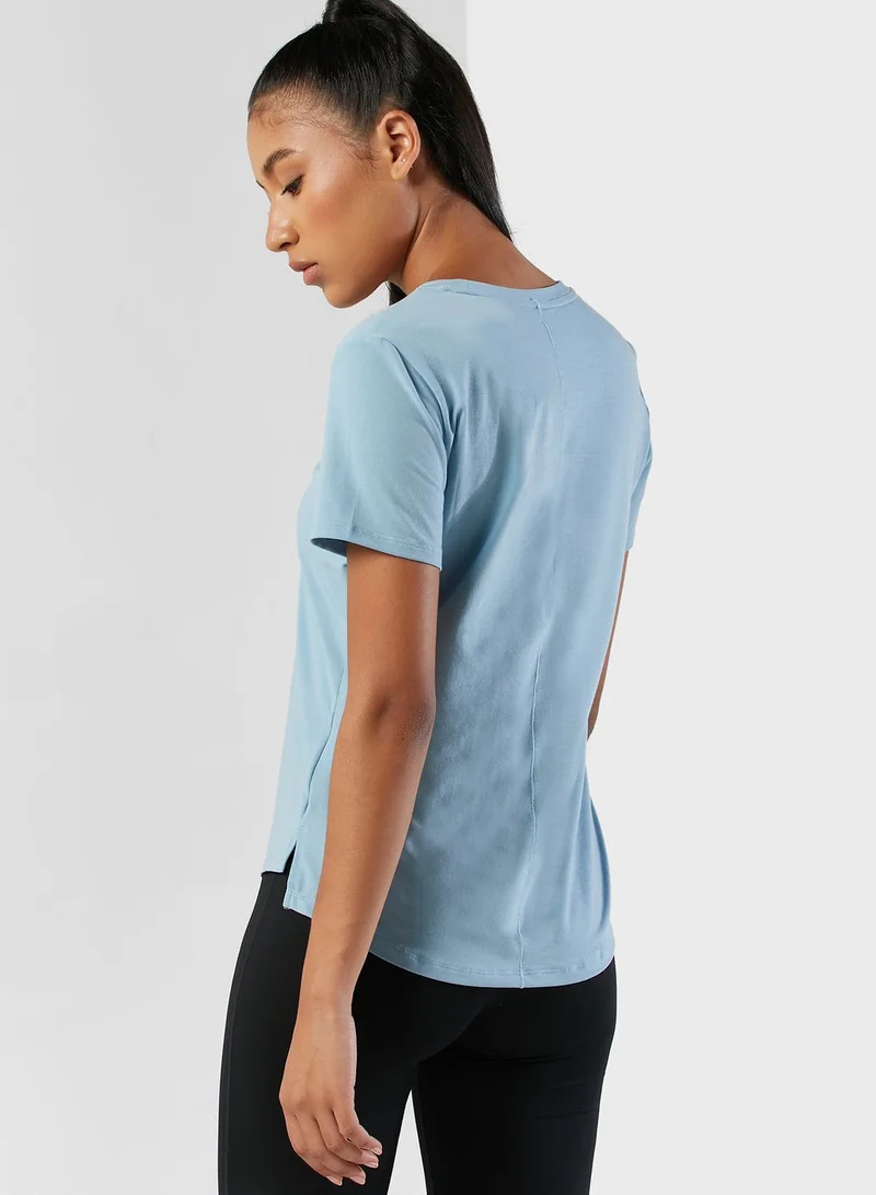 Nike Dri-Fit One Luxe T-Shirt